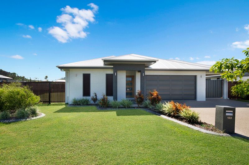 133 Kennard Cct, Bushland Beach, QLD 4818