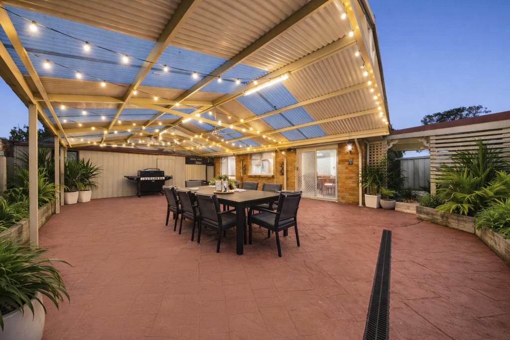 24 Bowman Dr, Mill Park, VIC 3082