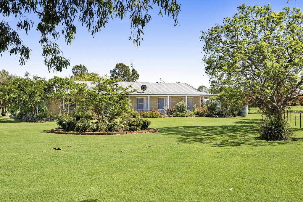 32 Trost St, Helidon, QLD 4344