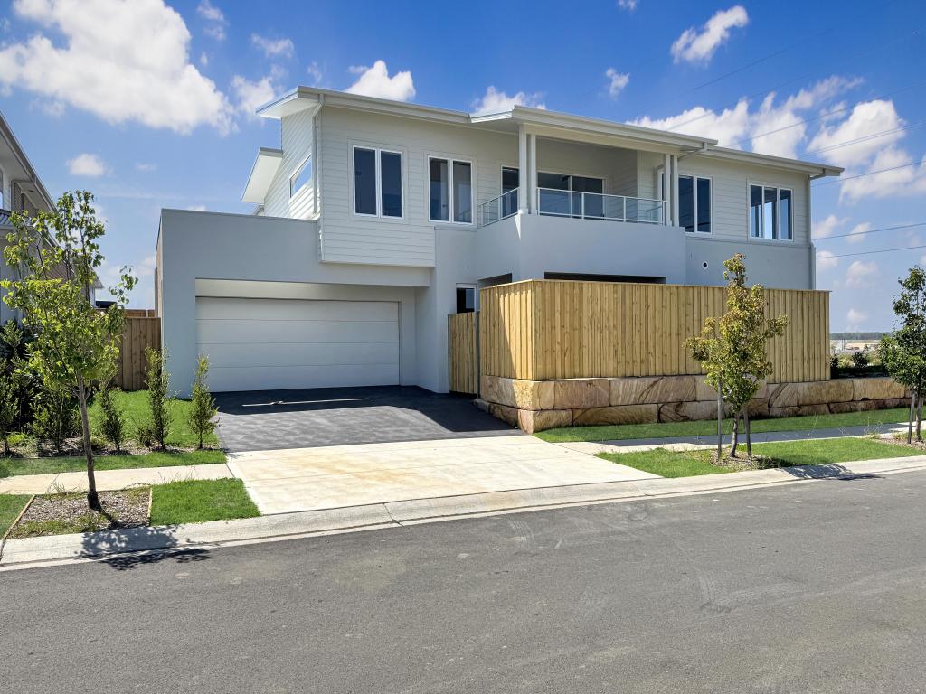 18 STORYTELLER PKWY, GABLES, NSW 2765