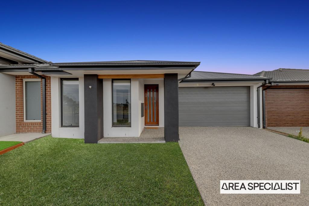 127 Elpis Rd, Weir Views, VIC 3338