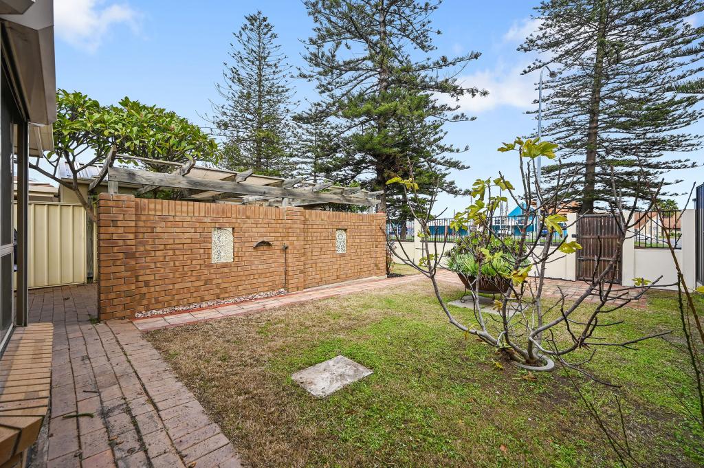 2 Foremost Ct, North Haven, SA 5018