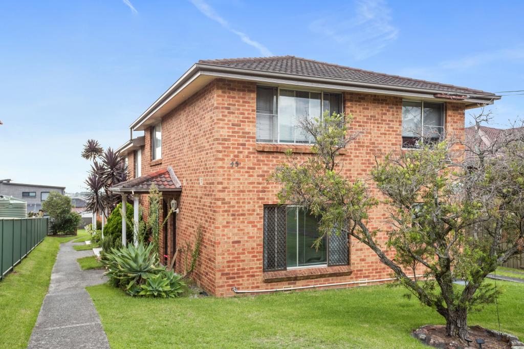 2/45 Mckenzie Ave, Wollongong, NSW 2500