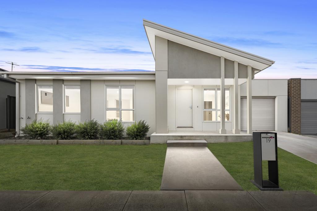19 Mawbey Way, Wollert, VIC 3750
