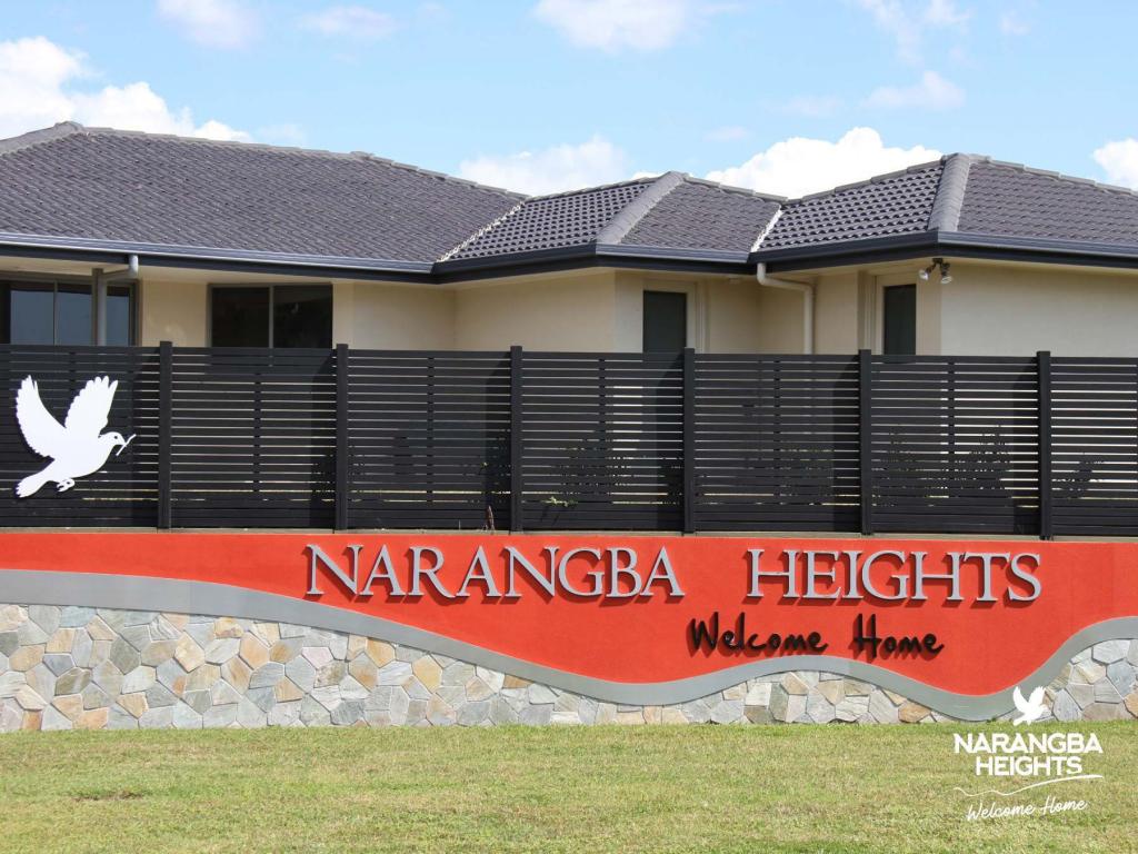 37 Palatial Cres, Narangba, QLD 4504