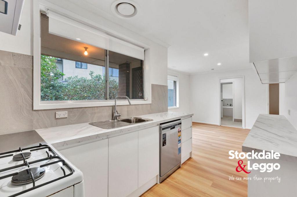 13 HEYWOOD CRES, BROADMEADOWS, VIC 3047