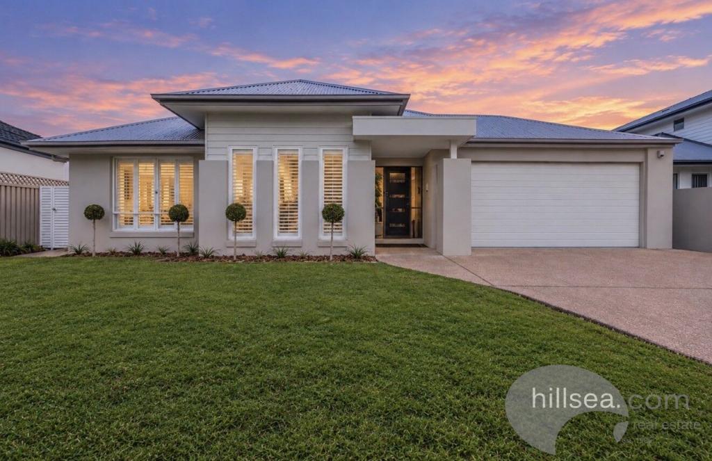 27 Rhodium Cres, Hope Island, QLD 4212