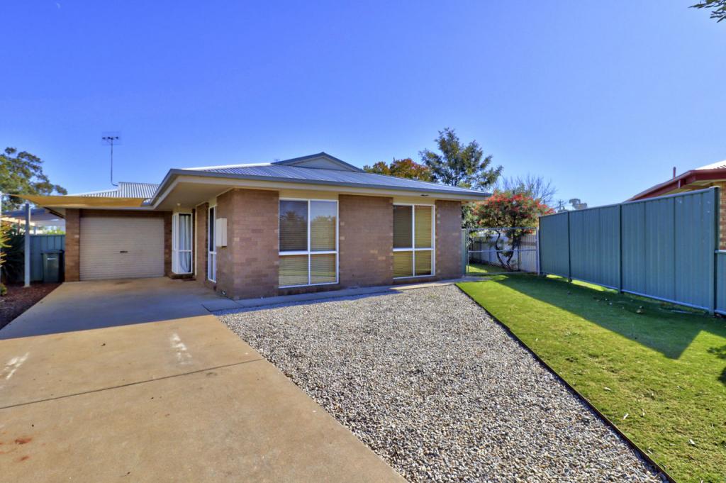 3 Norris Ct, Deniliquin, NSW 2710