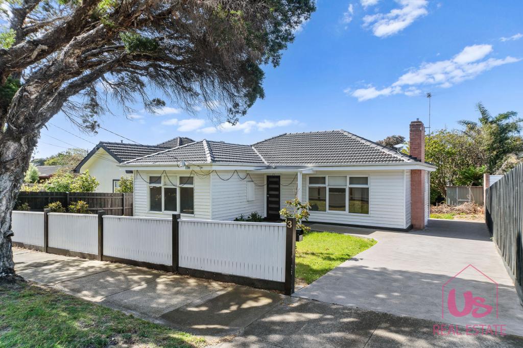 3 Summit Rd, Frankston, VIC 3199