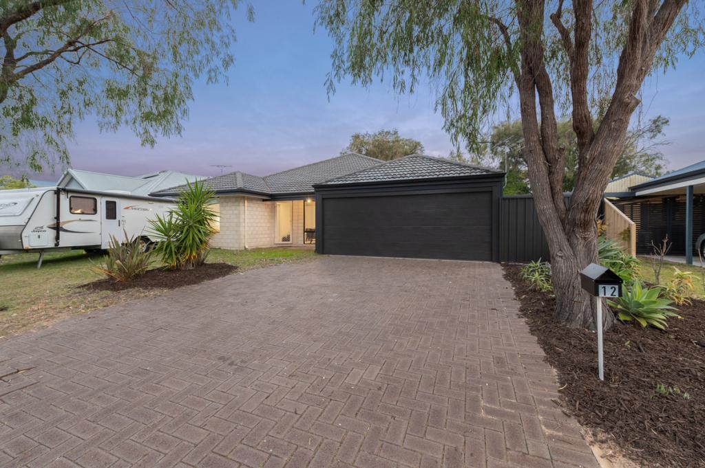 12 Currawong Dr, Broadwater, WA 6280