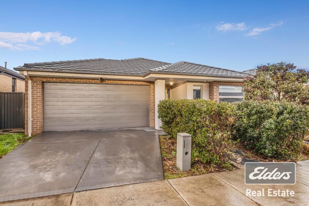 11 PINEBANK ST, WERRIBEE, VIC 3030