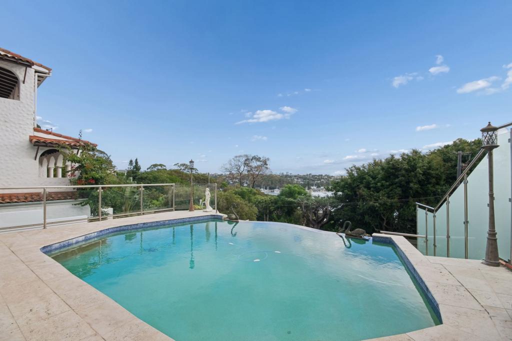 2/54 PERONNE AVE, CLONTARF, NSW 2093