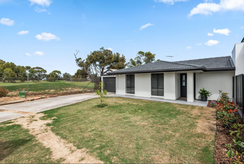 8 Everard Ct, West Lakes, SA 5021