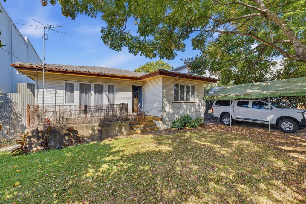 41 Weaver St, Coopers Plains, QLD 4108