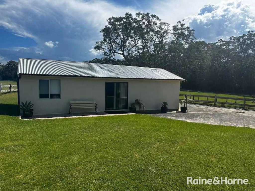 Cabin/37 Chittaway Rd, Kangy Angy, NSW 2258