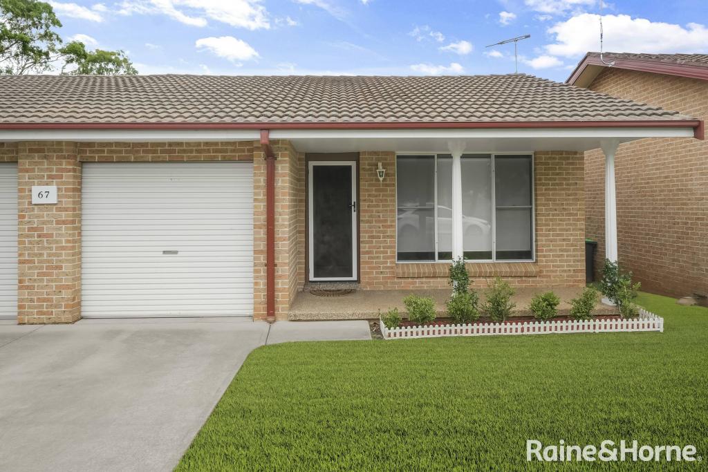 4/67 Fuchsia Cres, Macquarie Fields, NSW 2564