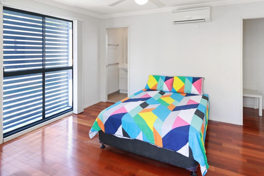 Room 1 - 1/41 Warren St, St Lucia, QLD 4067