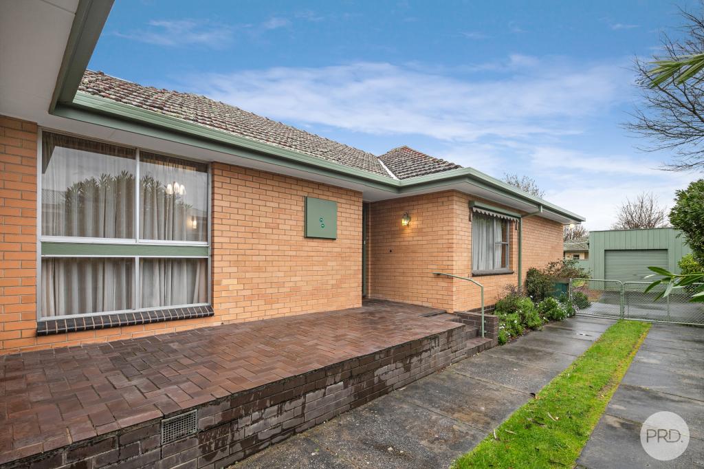 4 Beaufort Ave, Alfredton, VIC 3350