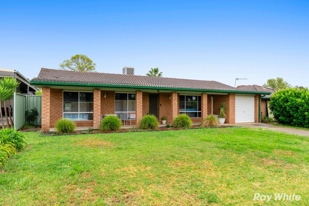 22 Naretha St, Glenfield Park, NSW 2650