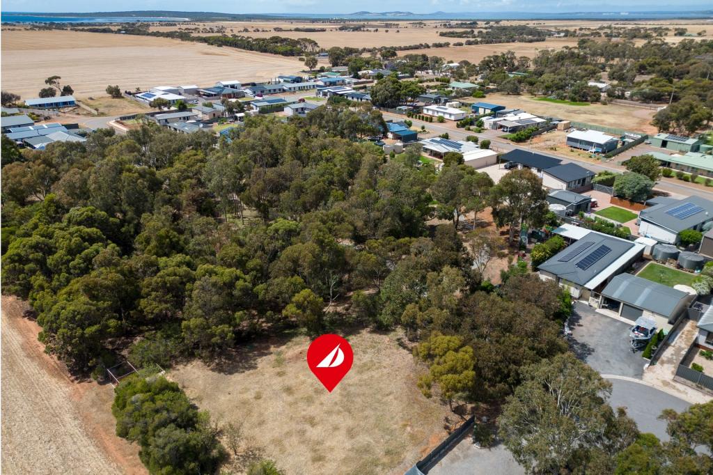 37 Benjamin Rd, Poonindie, SA 5607