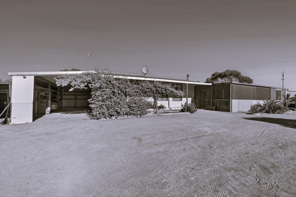 1969 Stanitzki Rd, Bookpurnong, SA 5333