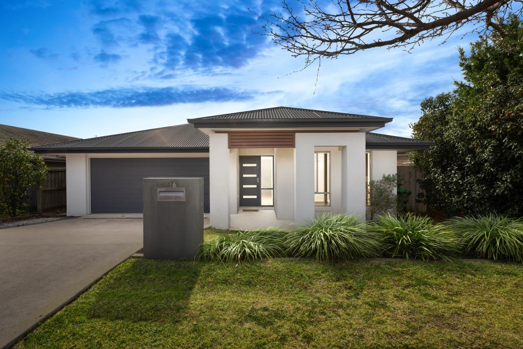 16 Yellena Rd, Fletcher, NSW 2287