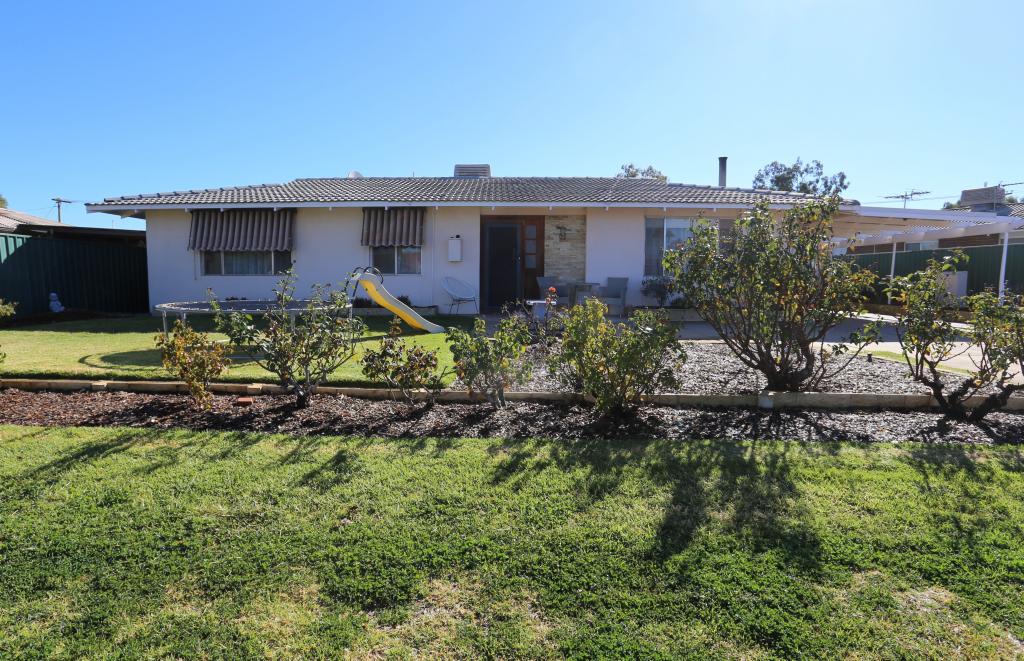 53 Mallee Dr, Kambalda West, WA 6442