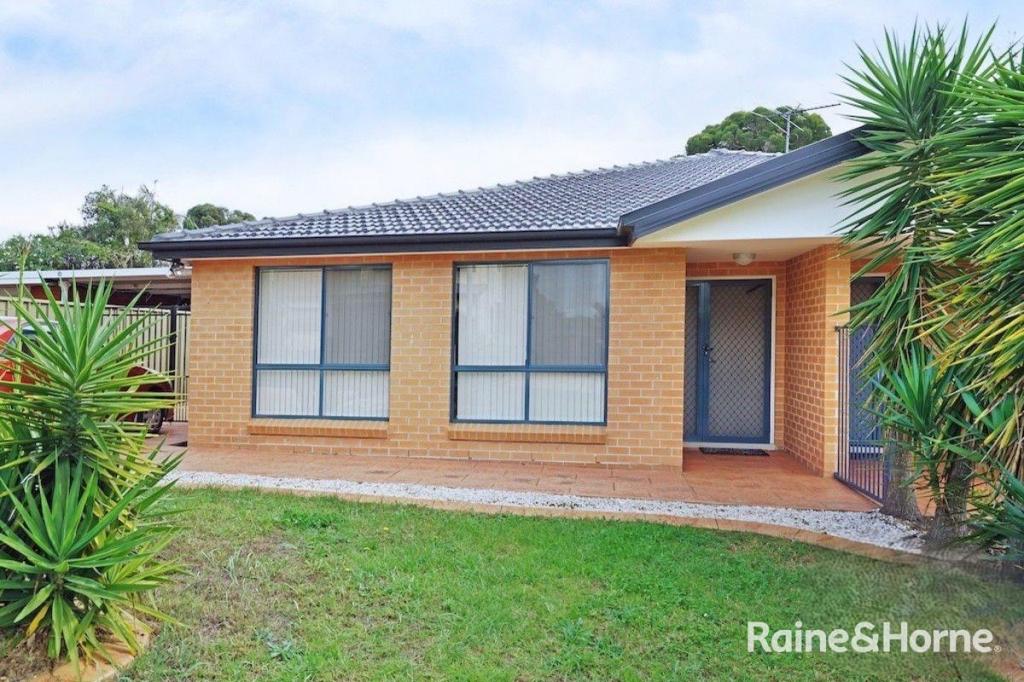 19 Treelands Ave, Ingleburn, NSW 2565