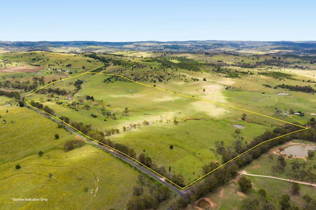 138 Djuan Rd, Glenaven, QLD 4355