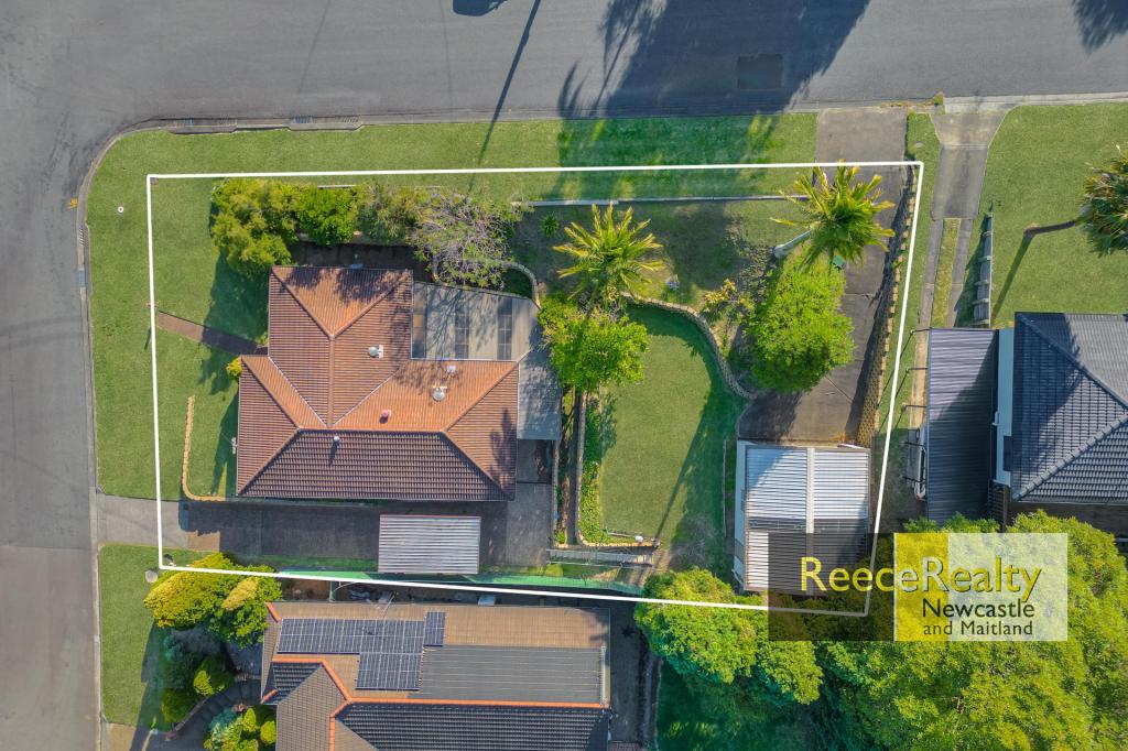 17 VICTORIA RD, TINGIRA HEIGHTS, NSW 2290