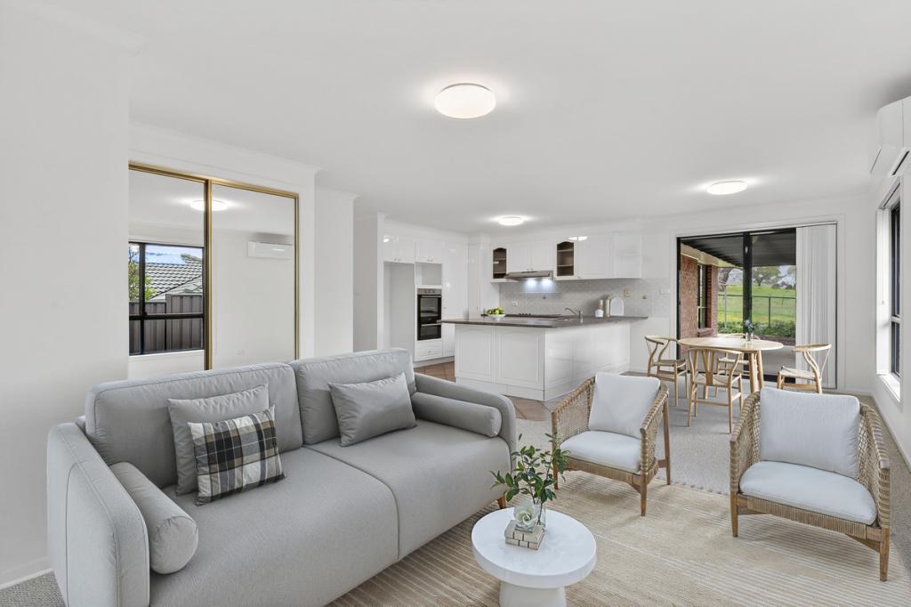 32 Charlton Cres, Gordon, ACT 2906