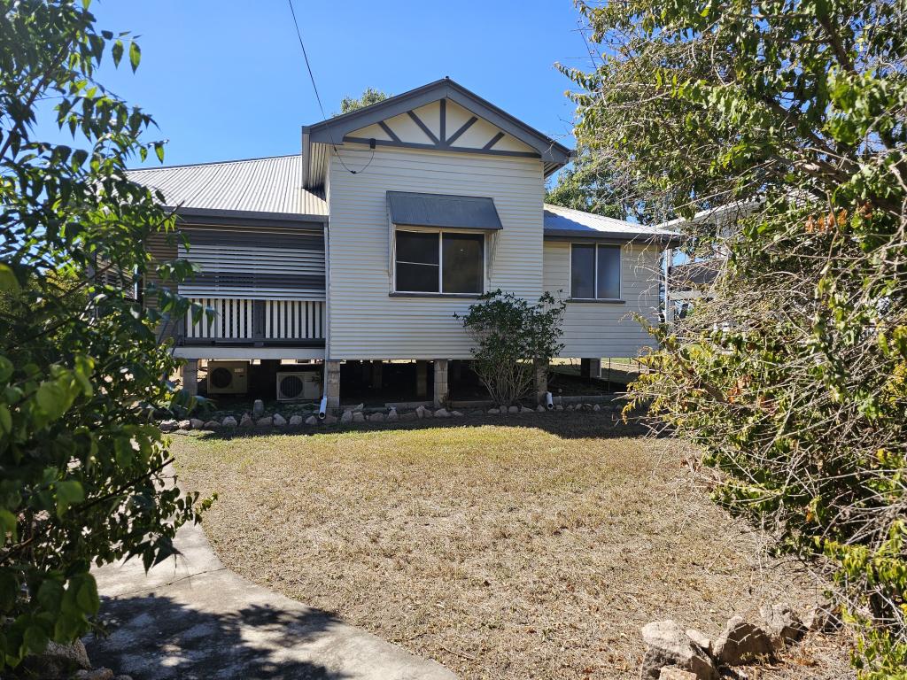 18 Rossiter St, Ayr, QLD 4807