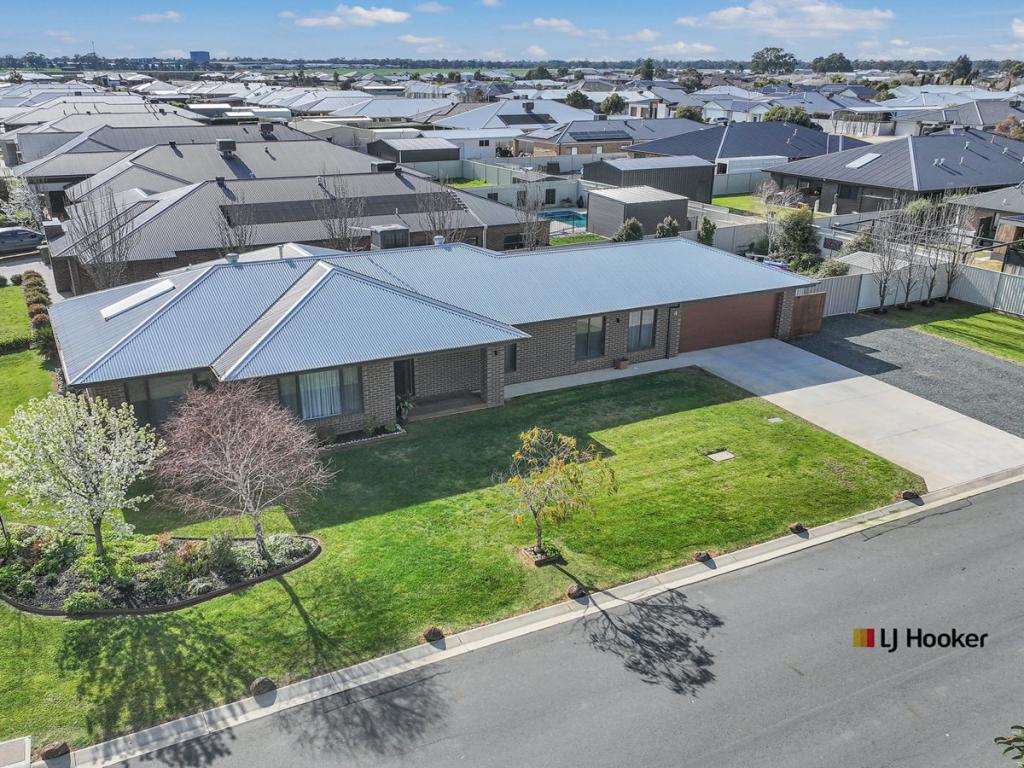 4 Cormorant St, Moama, NSW 2731