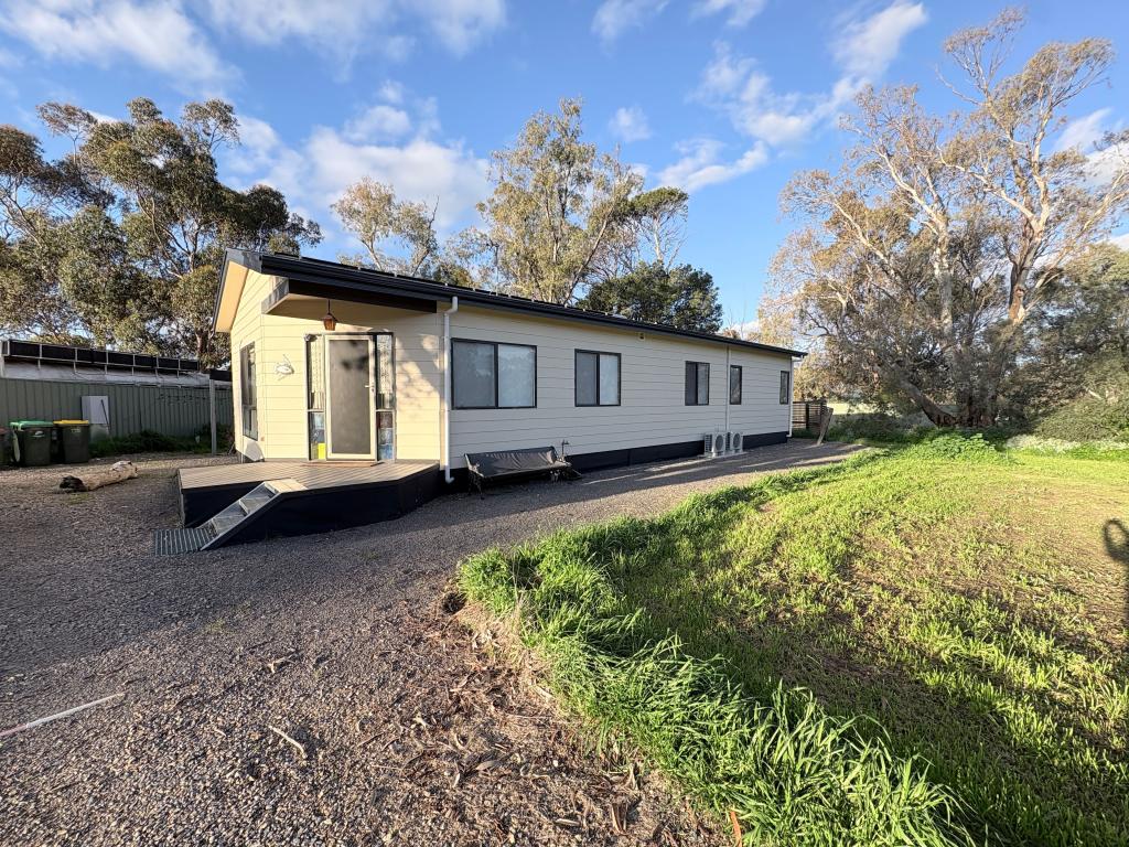 1 Hurtle St, Georgetown, SA 5472