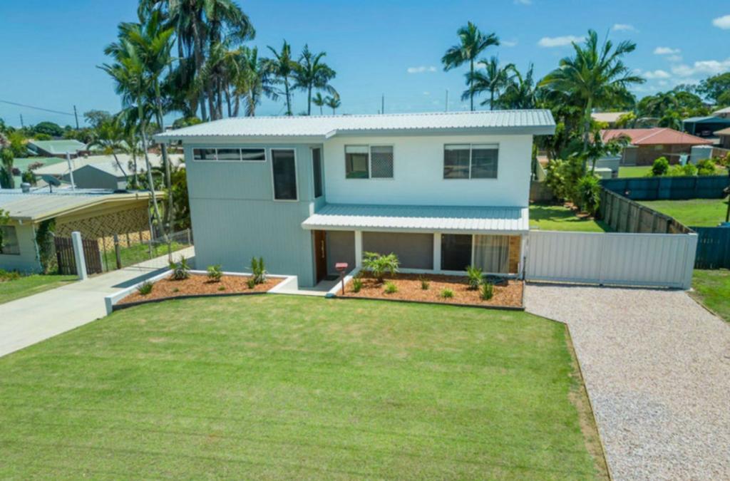 32 Houston Dr, Avoca, QLD 4670