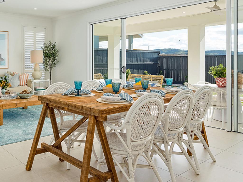 Contact agent for address, BANKSIA BEACH, QLD 4507