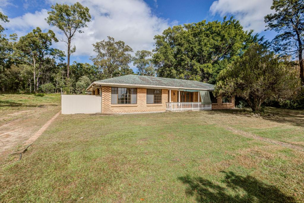 77 Green Rd, Park Ridge, QLD 4125