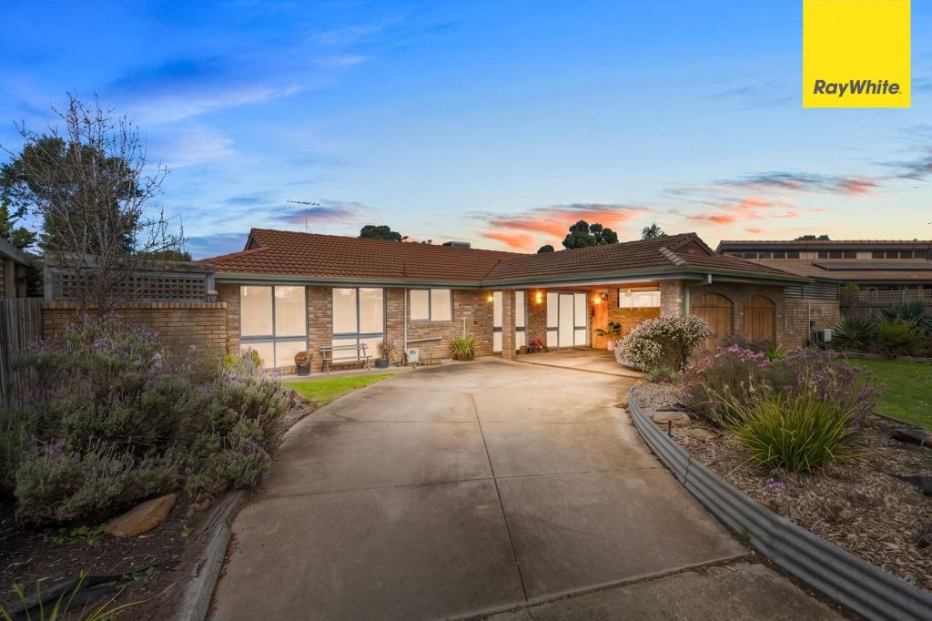 5 KAREN PL, MELTON WEST, VIC 3337