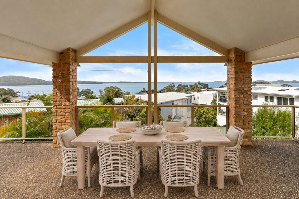 33 Irene Cres, Soldiers Point, NSW 2317