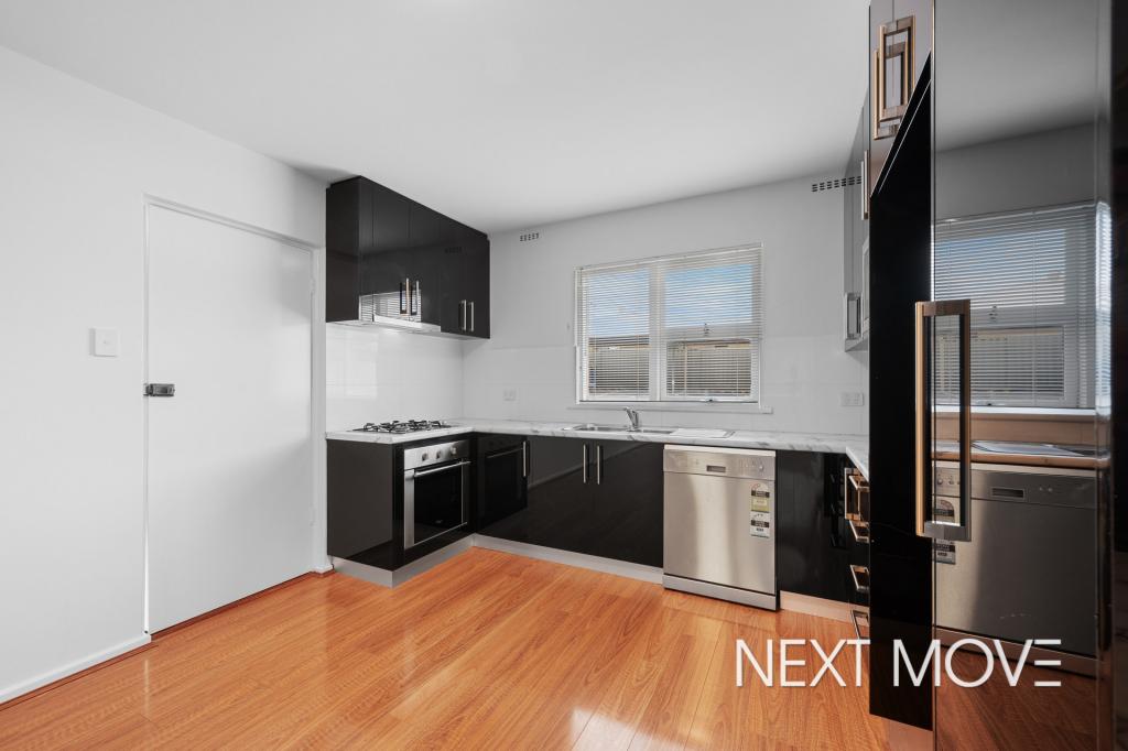3/137 North Lake Rd, Willagee, WA 6156