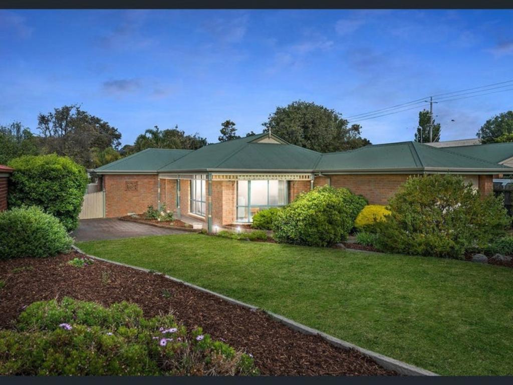 185 Third Ave, Rosebud, VIC 3939