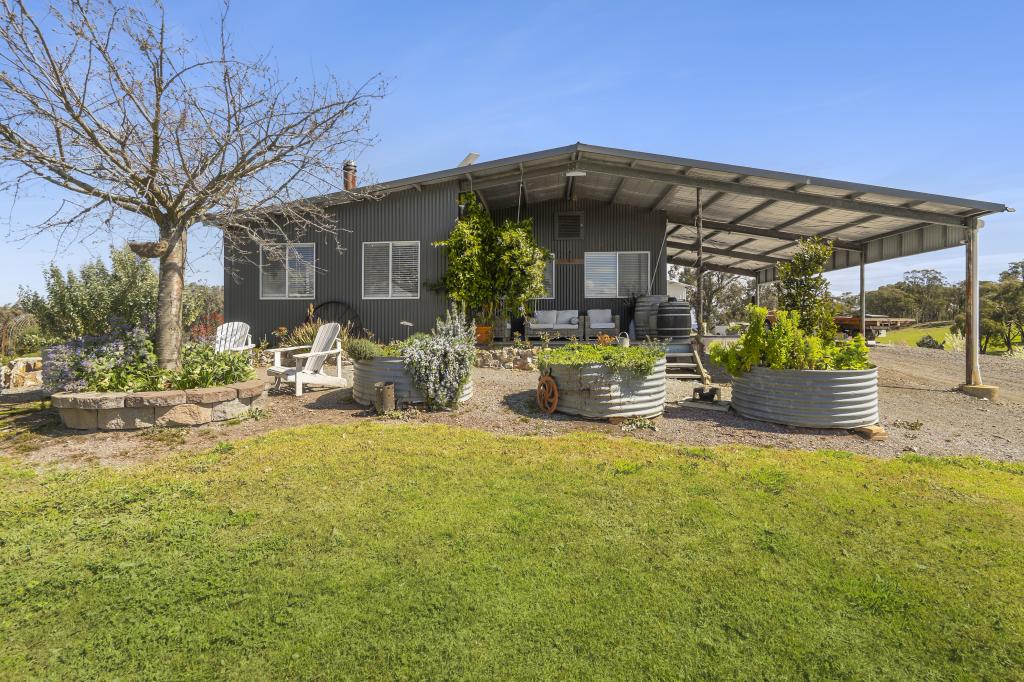 "Sugar Plums"/997 Tyrl Tyrl Rd, Golspie, NSW 2580