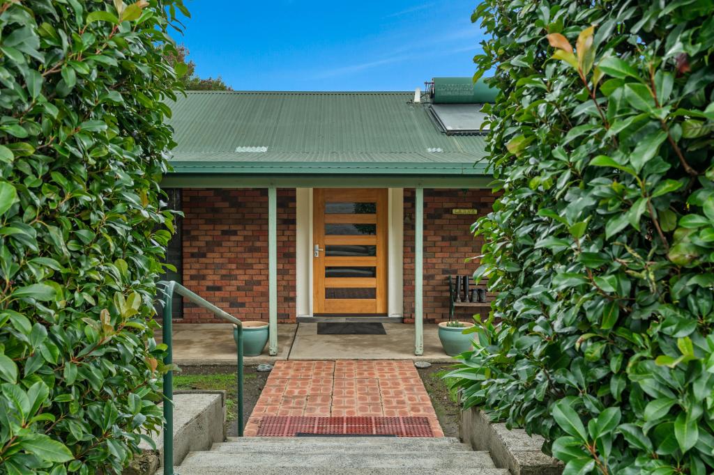 125 Bells Lane, Cambewarra, NSW 2540