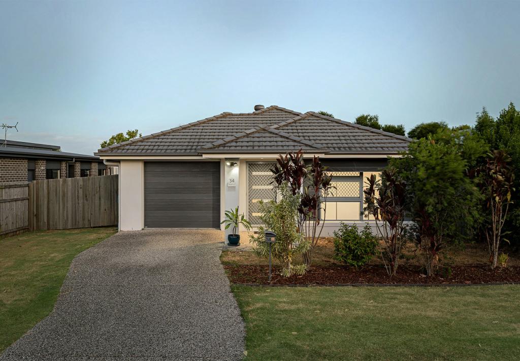 34 Niels Cres, Park Ridge, QLD 4125