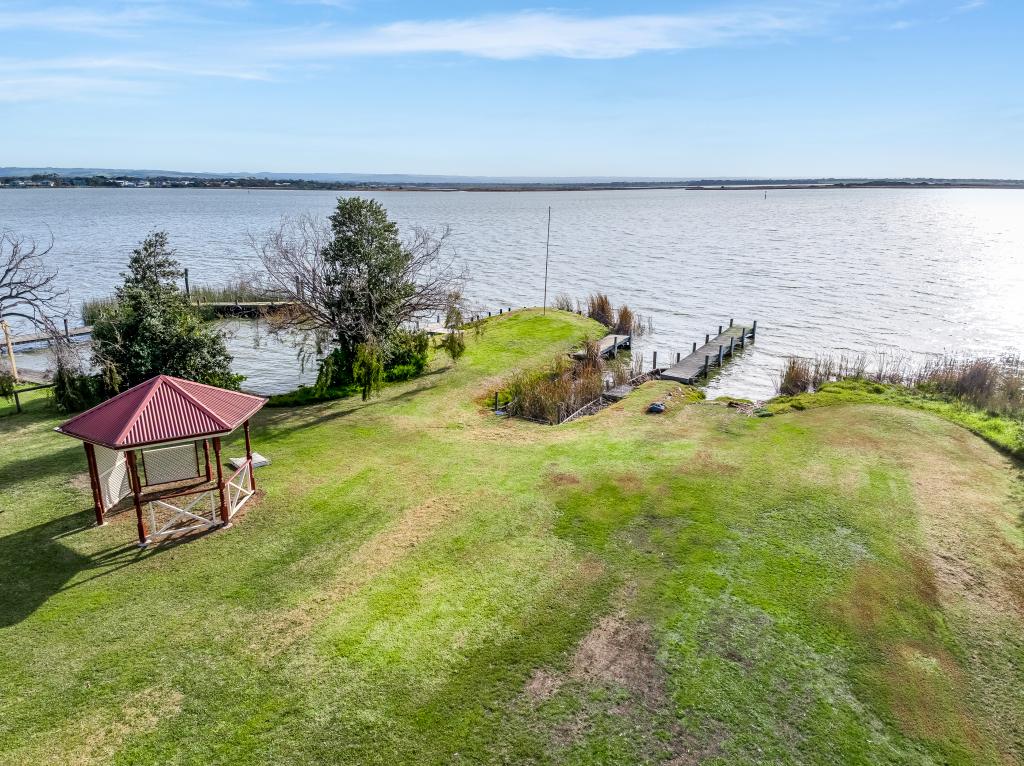 101,103,105 BATSON PDE, HINDMARSH ISLAND, SA 5214