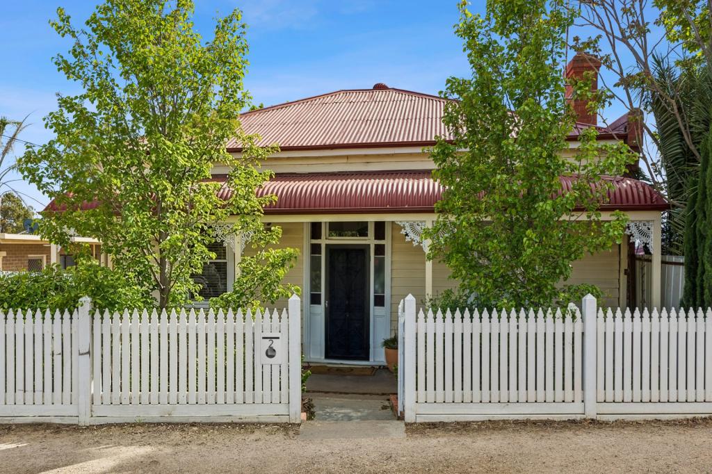 2 Trotter Lane, Ironbark, VIC 3550