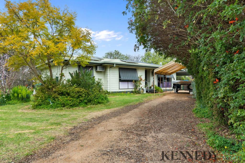 7 Graham Ave, Bundalong, VIC 3730