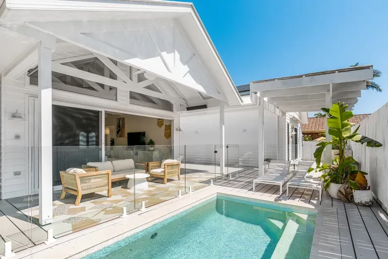 27 Margaret St, Tweed Heads, NSW 2485