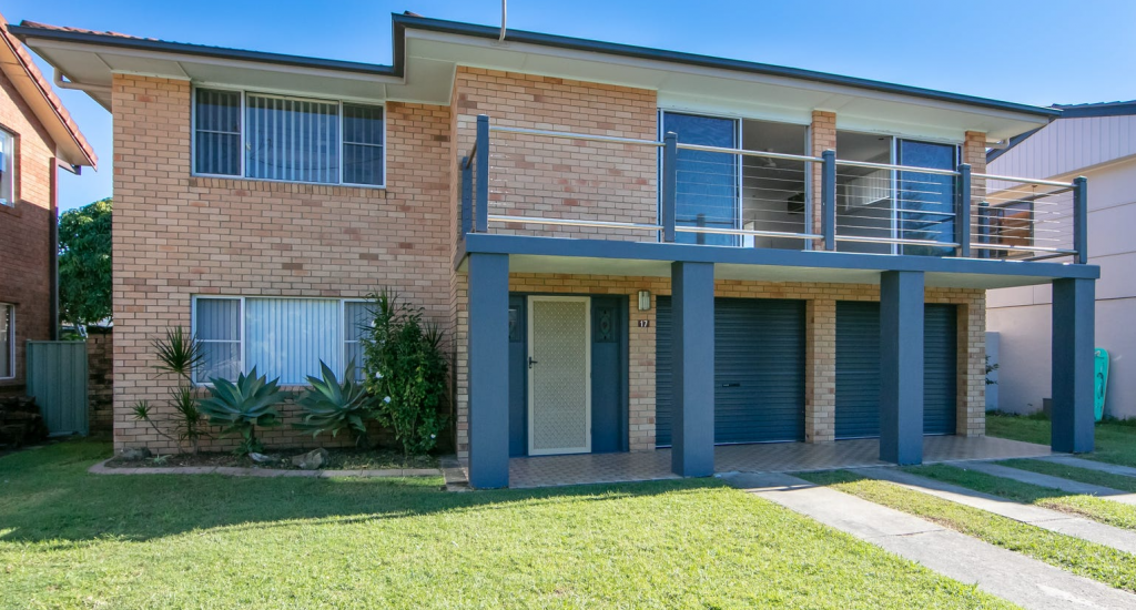 17 Endeavour St, Yamba, NSW 2464