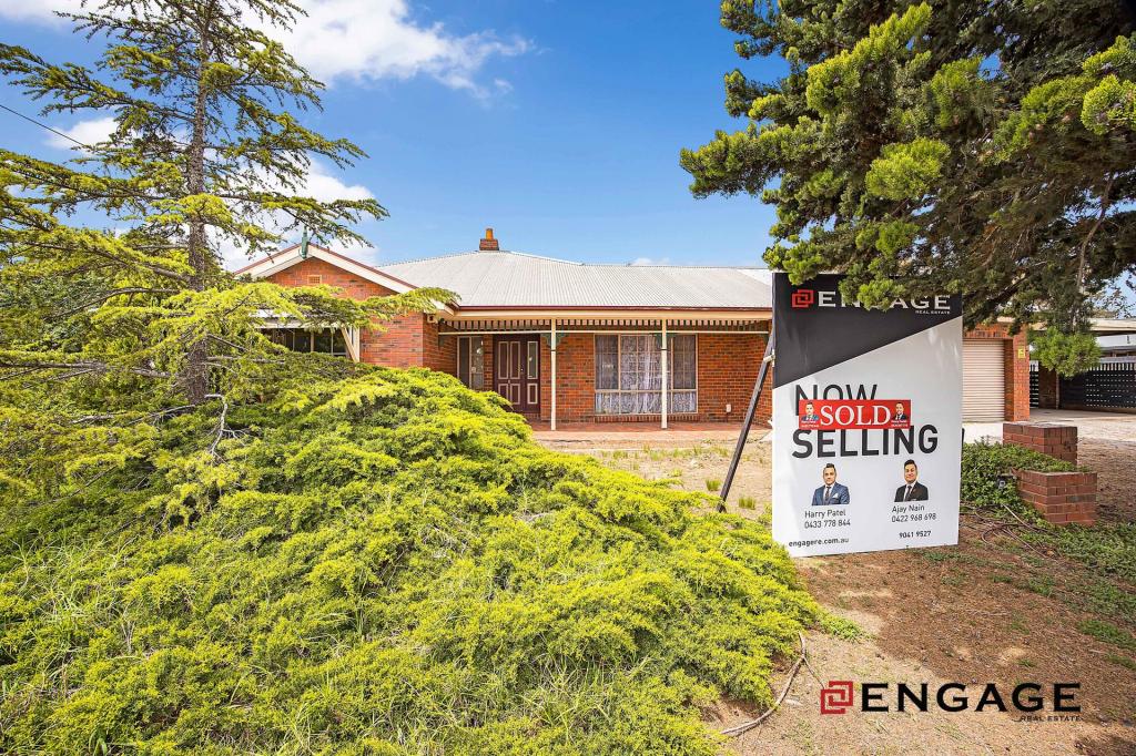 8 WYNARKA DR, HOPPERS CROSSING, VIC 3029